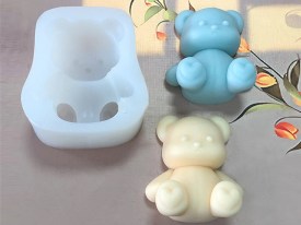 Molde silicona osito con corazones en los pies 